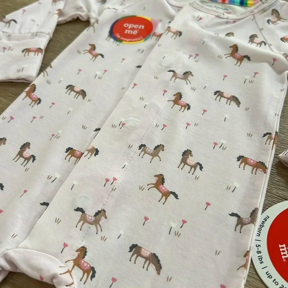 Magnetic Me Modal in Purple Rein - Picture 2 of 6